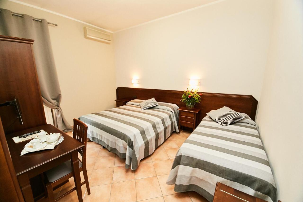 Hotel Vulci Montalto di Castro Εξωτερικό φωτογραφία
